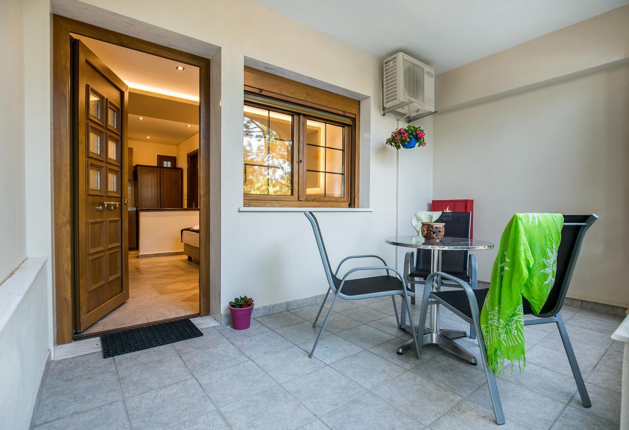 Villa Katerina Potos Bagian luar foto